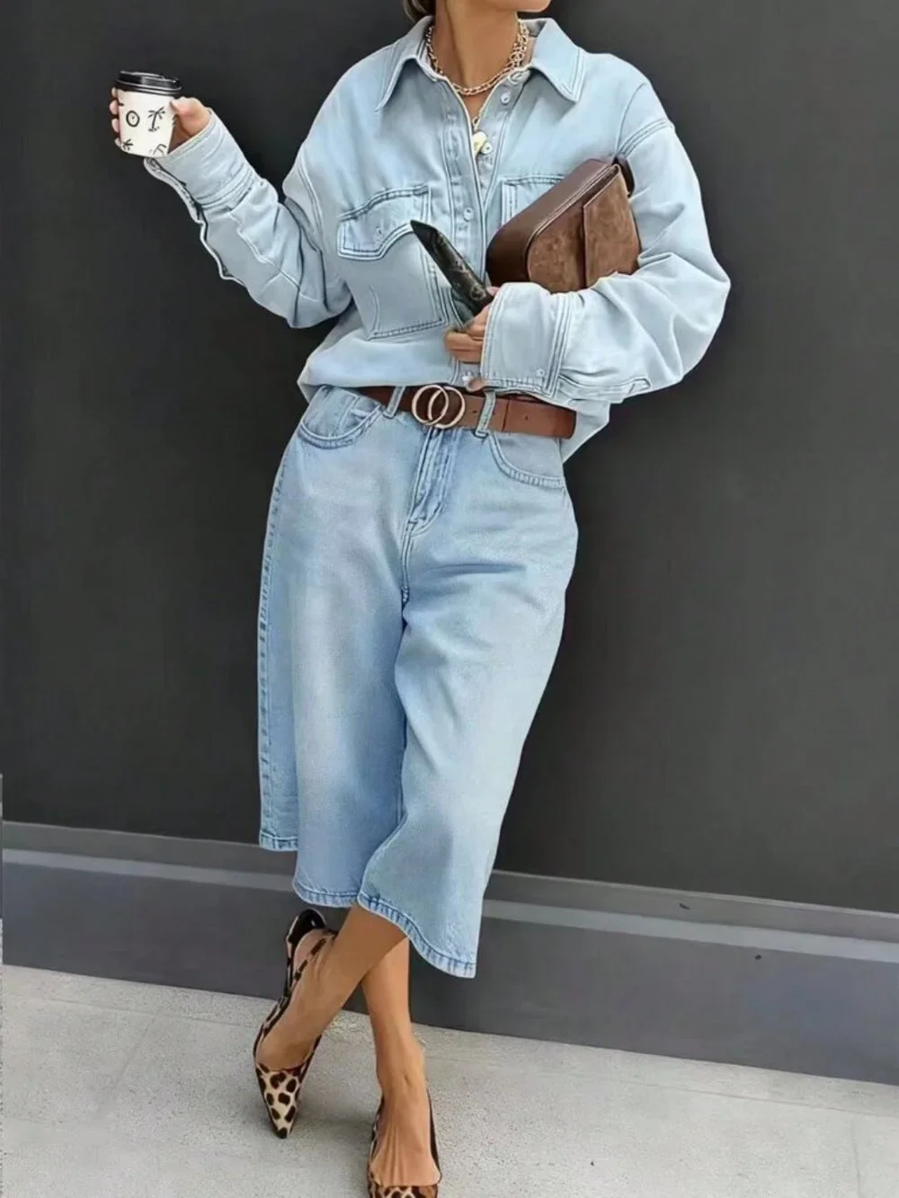 Light Blue Casual Women's Denim Bermuda Shorts with Buttons